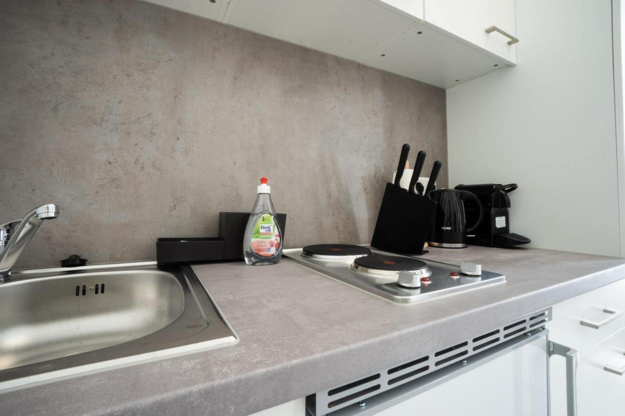 Appartement Modern 1-bedroom Next To Praterstern Wenen
